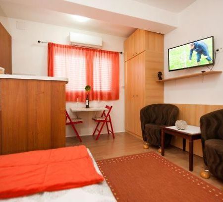 ספליט Centar 1 Private Room With Ensuite And Kitchenette מראה חיצוני תמונה