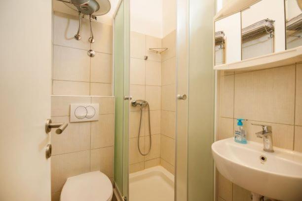 ספליט Centar 1 Private Room With Ensuite And Kitchenette מראה חיצוני תמונה